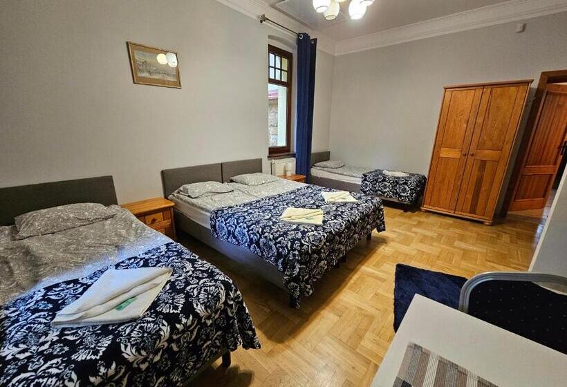 スーペリアの４人部屋, Villa Alexandra