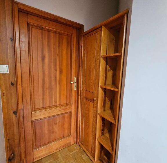 Трежместный Номер Economy, Villa Alexandra