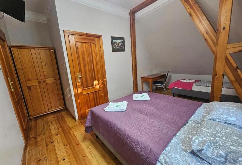 スタンダードトリプルルーム, Villa Alexandra