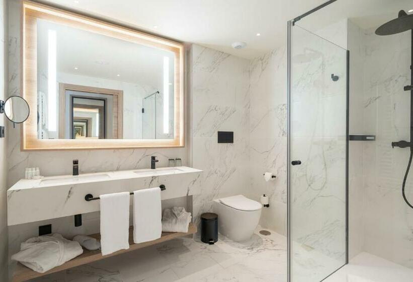 חדר סופריור, Attica21 Vigo 4 Superior