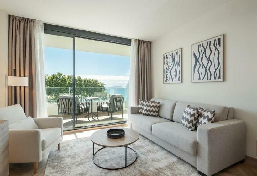 חדר דלוקס, Attica21 Vigo 4 Superior