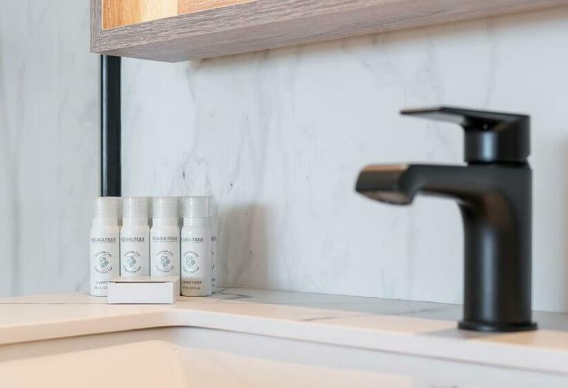 סוויטת דלוקס נוף לים, Attica21 Vigo 4 Superior