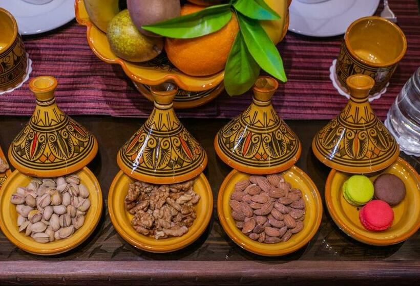 Junior Suite Adapted for people with reduced mobility, Riad La Clé D Or & Spa