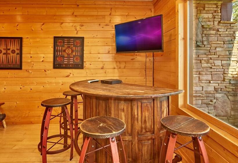 Дом 1 Спальня, A Grand View Lodge #540