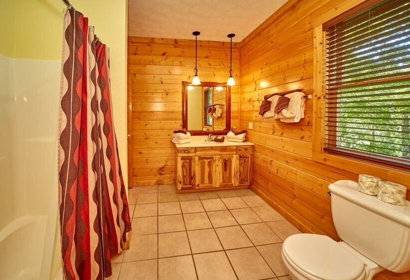 Дом 1 Спальня, A Grand View Lodge #540