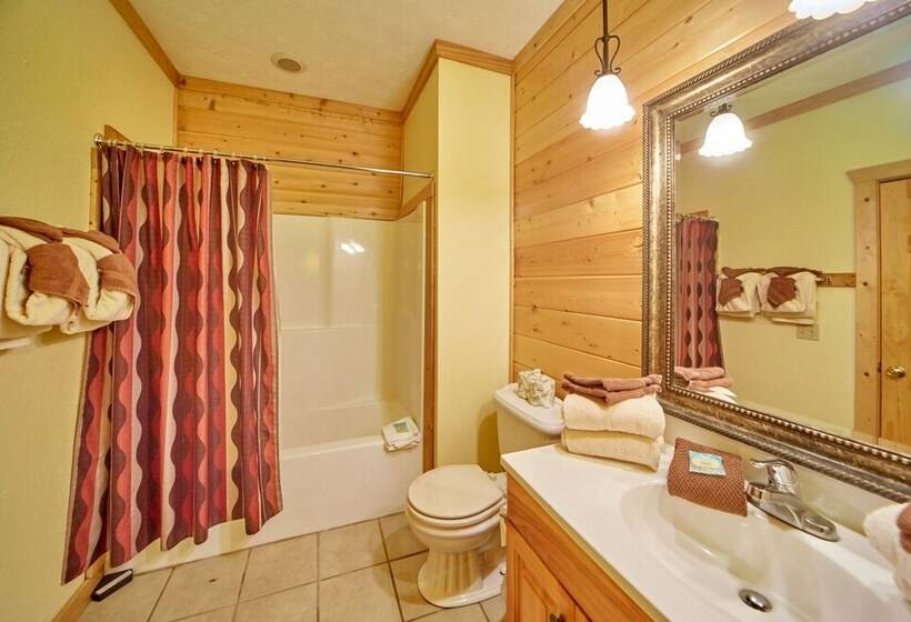 Дом 1 Спальня, A Grand View Lodge #540