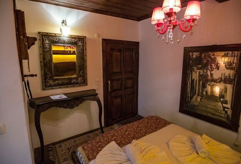 Номер Deluxe Вид на Горы, Chez Rumi Butik Otel