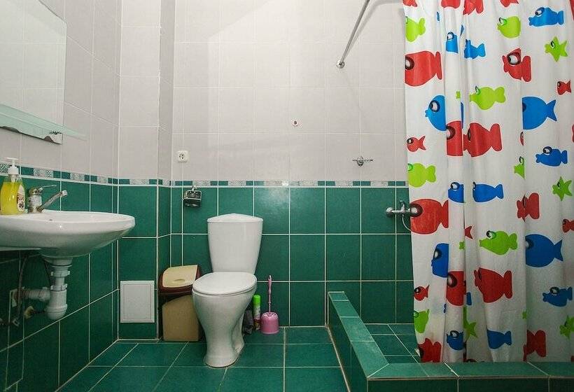 חדר קומפורט לשלושה, Holiday Village Dubravushka