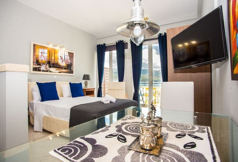 استودیوی استاندارد با چشمانداز دریا, Xenia Ionis Luxury Apartments