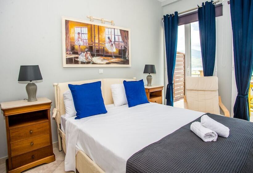 استودیوی استاندارد با چشم‌انداز دریا, Xenia Ionis Luxury Apartments