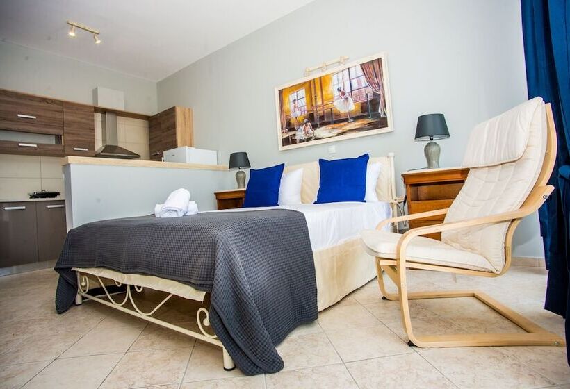 استودیوی استاندارد با چشمانداز دریا, Xenia Ionis Luxury Apartments