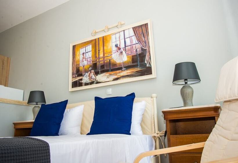 استودیوی استاندارد با چشم‌انداز دریا, Xenia Ionis Luxury Apartments