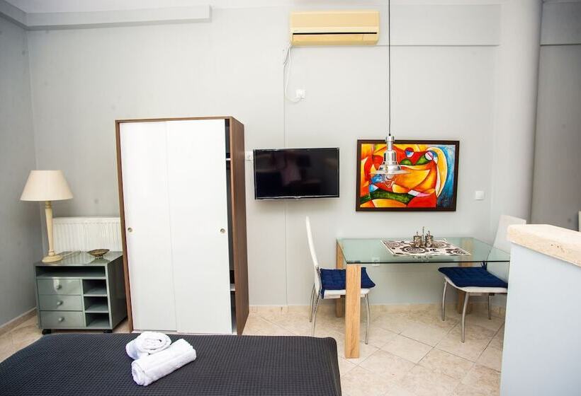 استودیوی استاندارد با چشم‌انداز دریا, Xenia Ionis Luxury Apartments