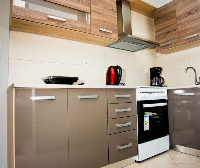 استودیوی استاندارد با چشمانداز دریا, Xenia Ionis Luxury Apartments