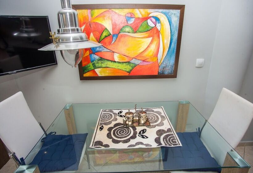 استودیوی استاندارد با چشم‌انداز دریا, Xenia Ionis Luxury Apartments