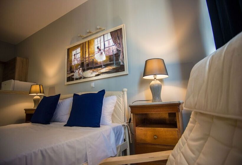 استودیوی استاندارد با چشم‌انداز دریا, Xenia Ionis Luxury Apartments