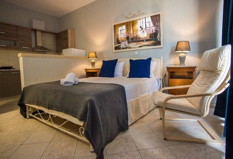 استودیوی استاندارد با چشمانداز دریا, Xenia Ionis Luxury Apartments