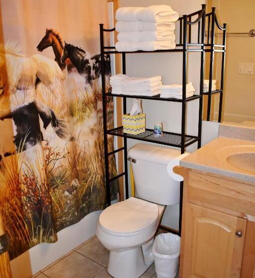 침실 1개 주택, Arrowhead Country Cabins