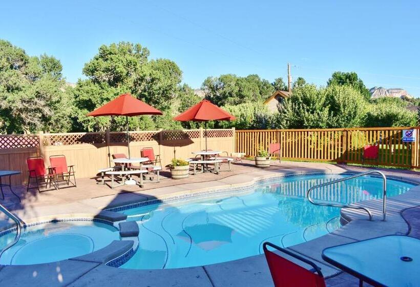 １ベッドルームハウス, Arrowhead Country Cabins