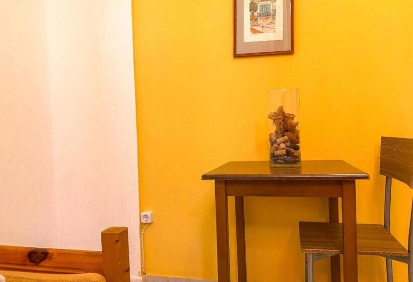 标准工作室, Symi Garden Studios