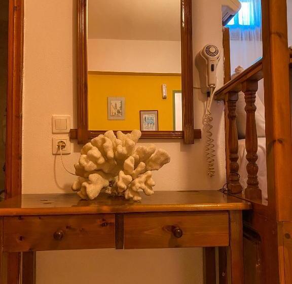 标准工作室, Symi Garden Studios