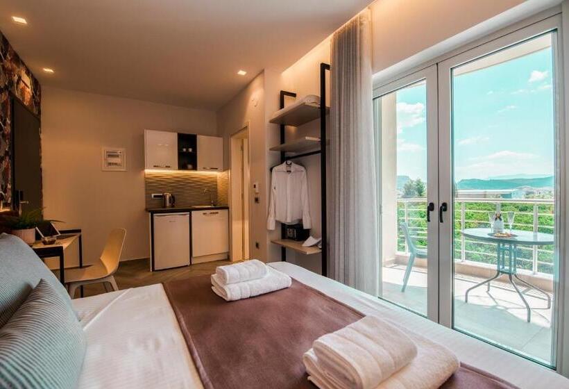 סטודיו דלוקס, Frunze Luxury Apartments