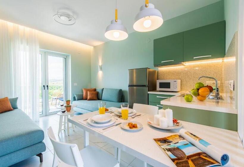 סוויטה דלוקס, Frunze Luxury Apartments