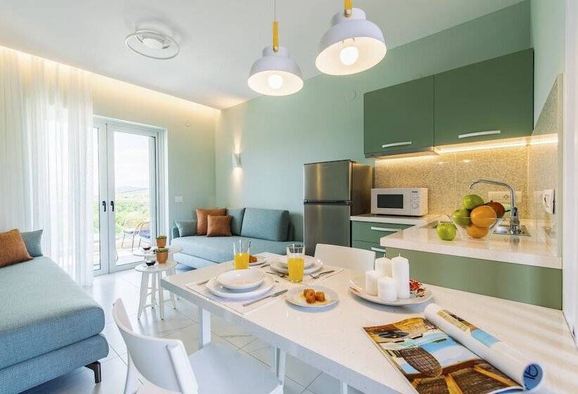 סוויטה דלוקס, Frunze Luxury Apartments