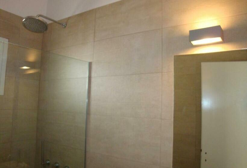 스탠다드 스튜디오 바다 전망, Big Blue Apartments