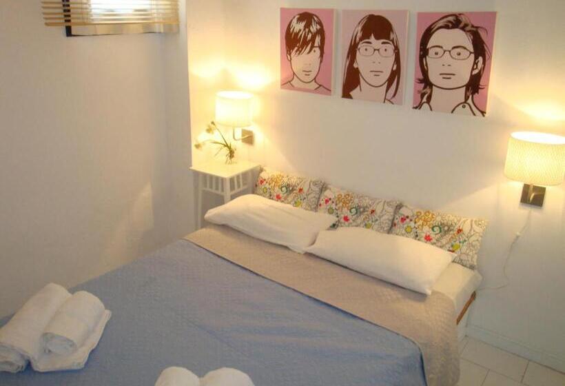 침실 2개 바다 전망 아파트, Big Blue Apartments