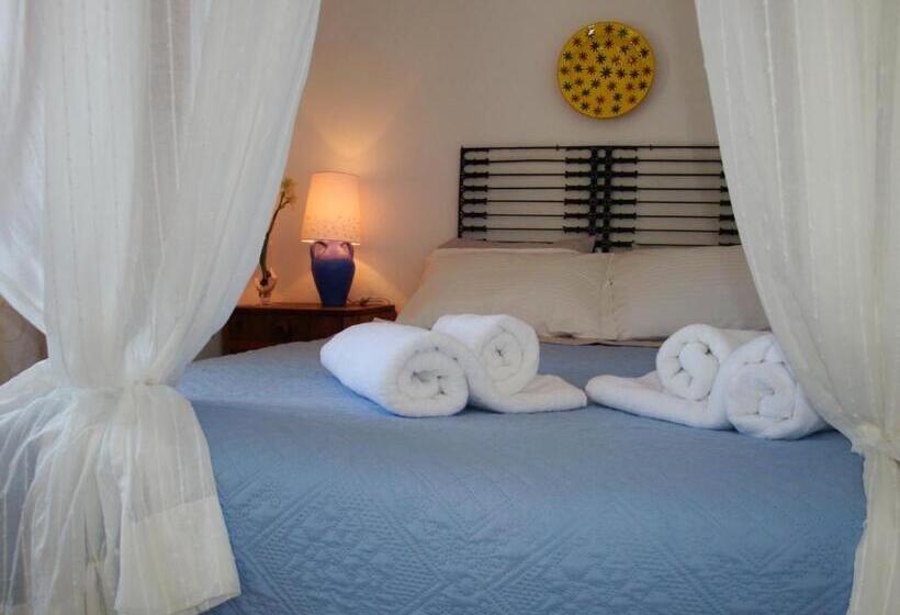 스탠다드 스튜디오 더블 침대, Big Blue Apartments