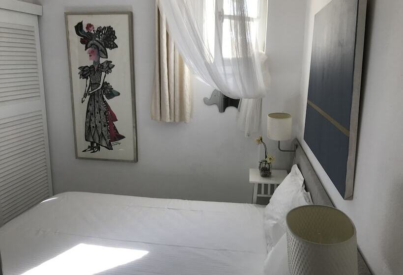 침실 2개 바다 전망 아파트, Big Blue Apartments