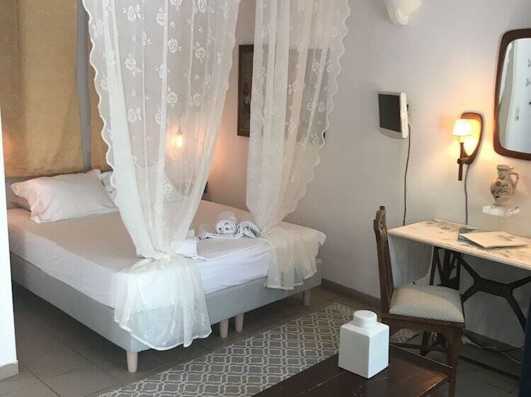 آپارتمان 1 خوابه با چشم‌انداز باغ, Big Blue Apartments