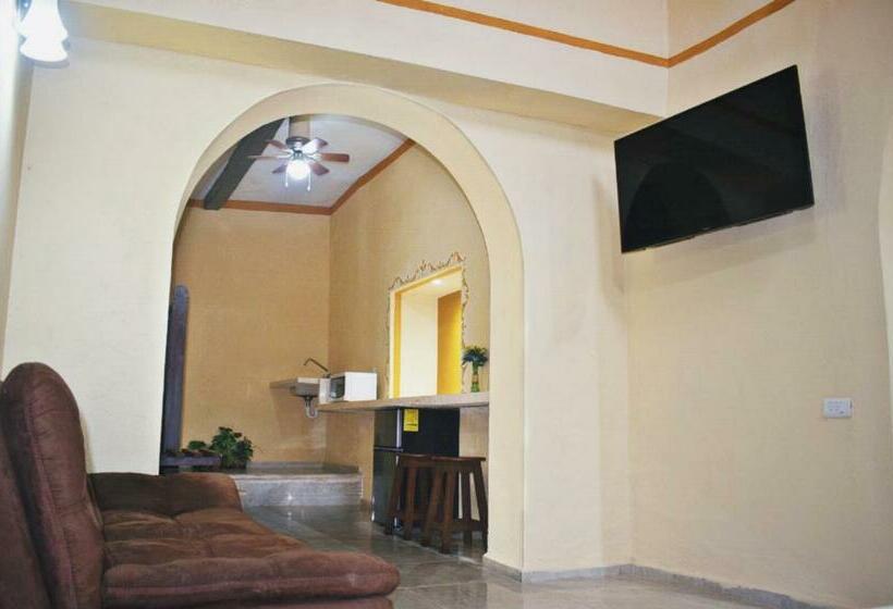 小型套房, Casa Rico