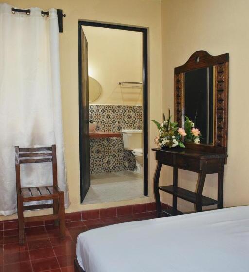 اتاق استاندارد سه نفره, Casa Rico