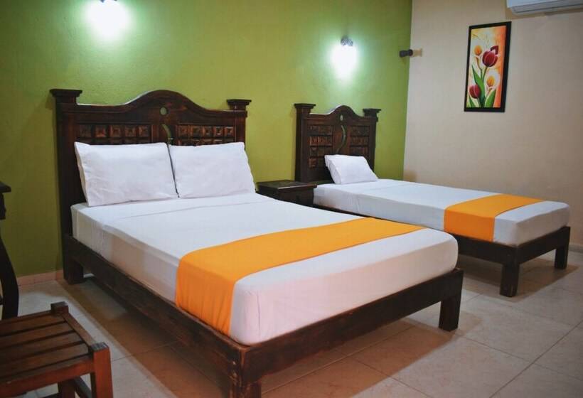 اتاق استاندارد سه نفره, Casa Rico