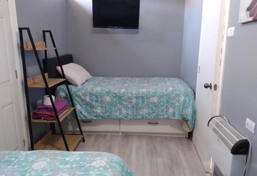 חדר סטנדרט לארבעה, Hostal El Aromo Pensión A Empresas