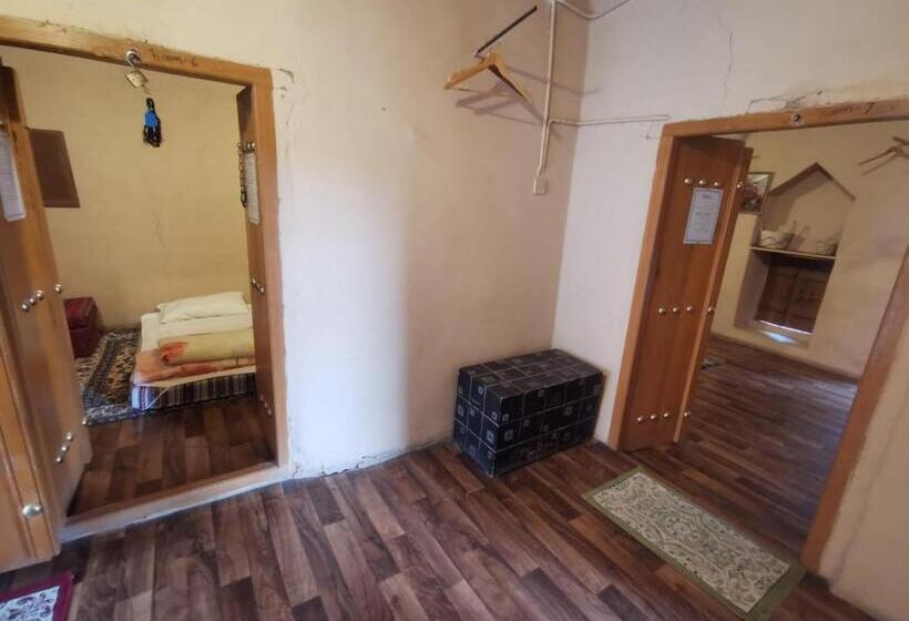 آپارتمان 1 خوابه با بالکن, Misfah Old House