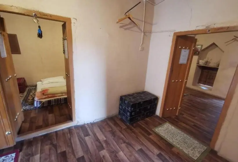 آپارتمان 1 خوابه با بالکن, Misfah Old House