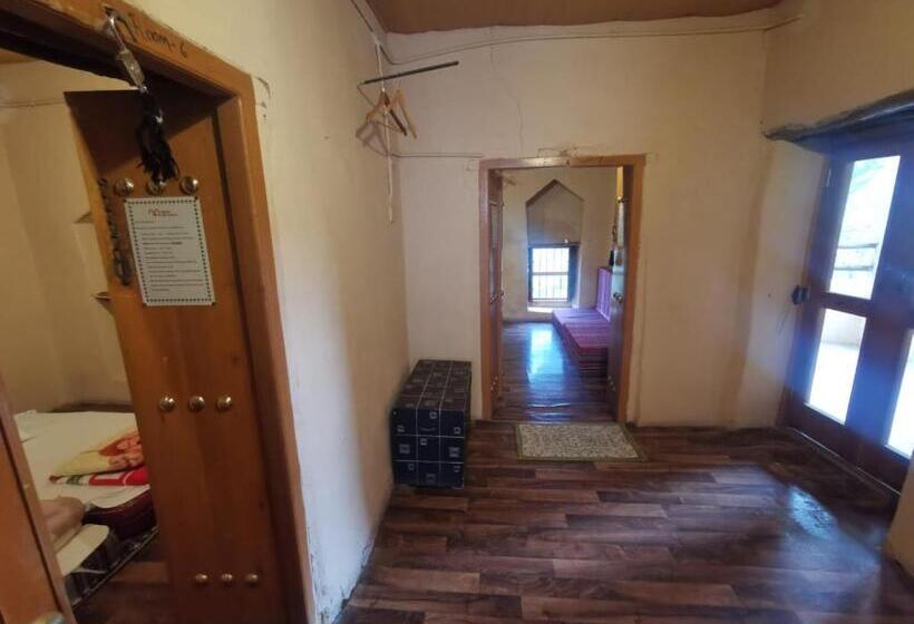 آپارتمان 1 خوابه با بالکن, Misfah Old House