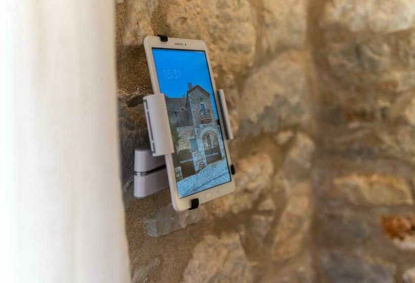 סטודיו דלוקס, Olea