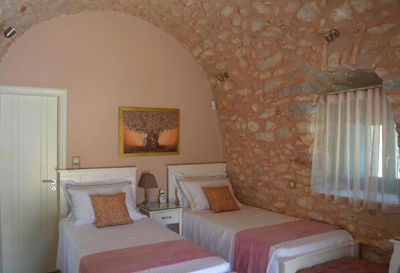 חדר סופריור עם טרסה, Olea