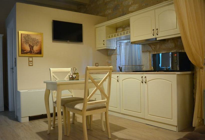 סטודיו דלוקס, Olea