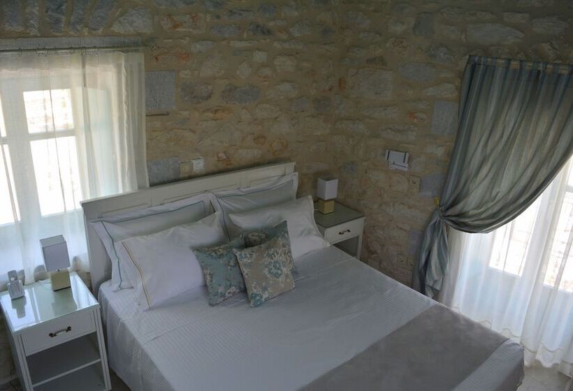 סוויטה משפחתית, Olea