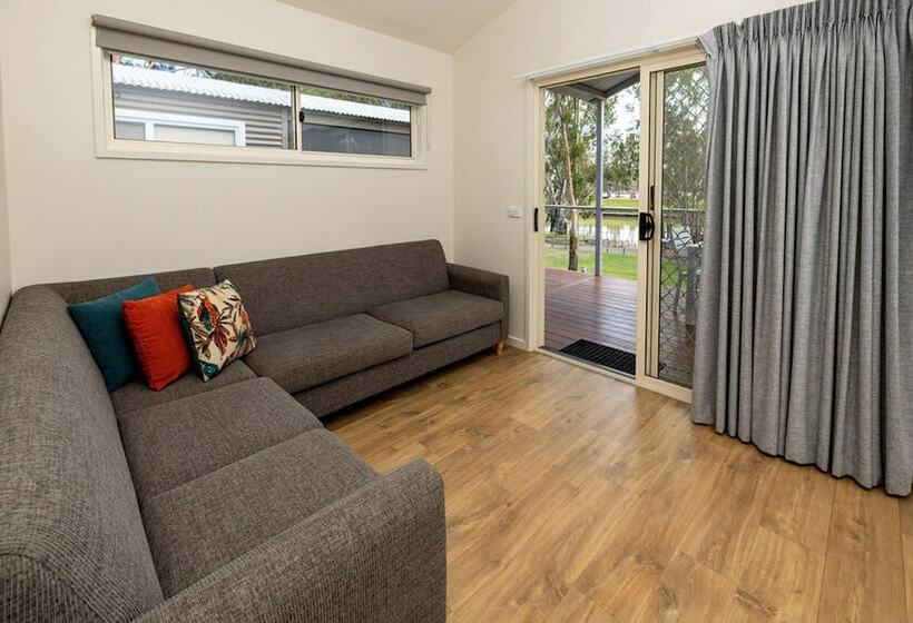 ویلای 3 خوابه, Big4 Deniliquin Holiday Park
