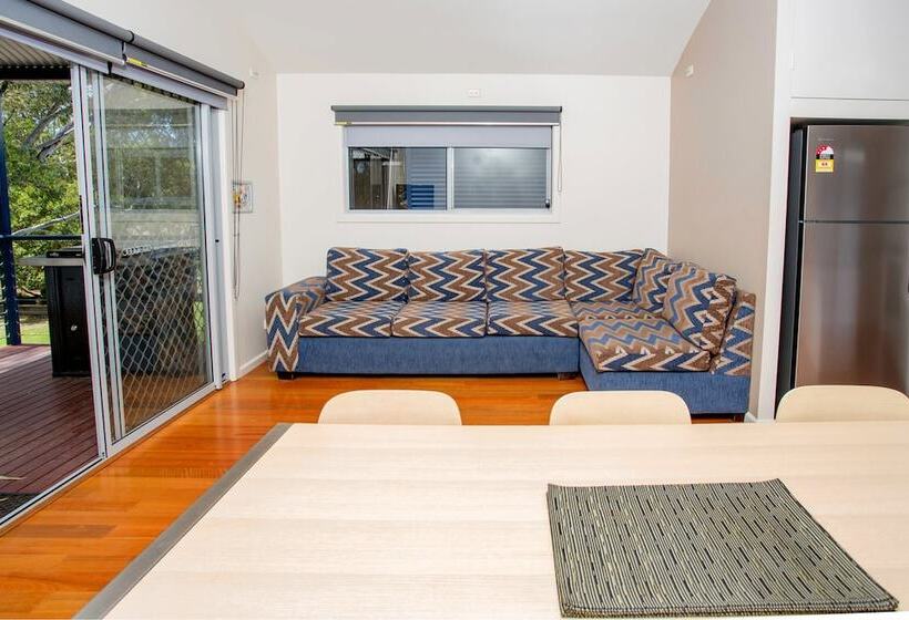 ویلای 2 خوابه, Big4 Deniliquin Holiday Park