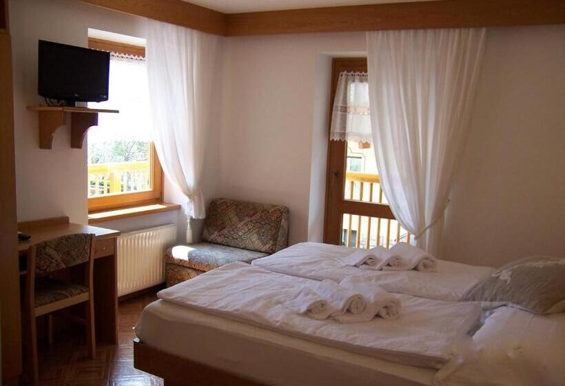 חדר סטנדרט, Alpen Hotel Rabbi