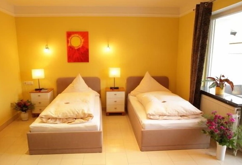 Habitación Estándar, Business Pension Gasper