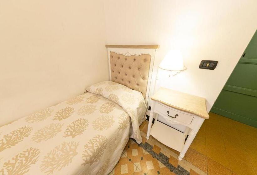 스탠다드 싱글 룸, Palazzo Villelmi