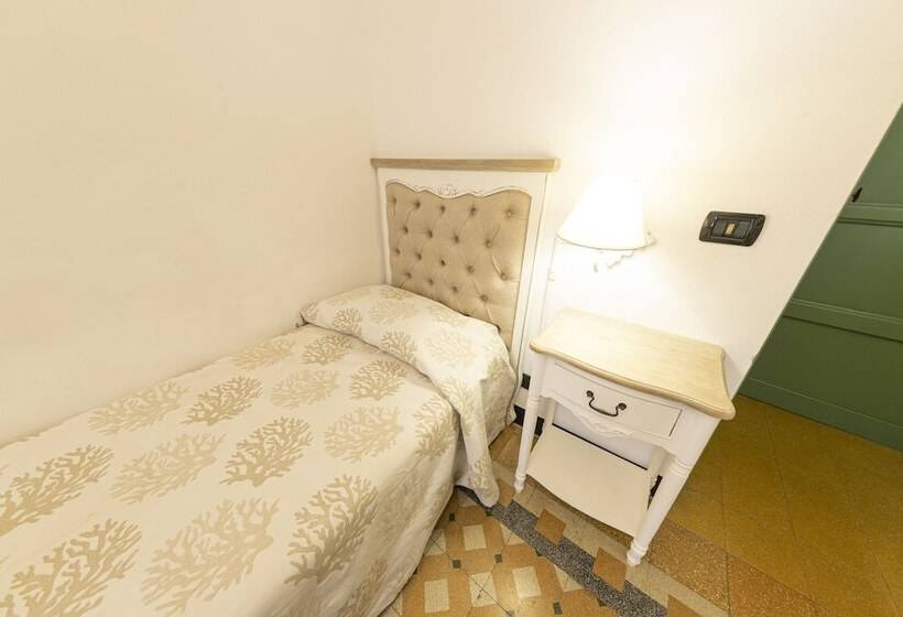 스탠다드 싱글 룸, Palazzo Villelmi